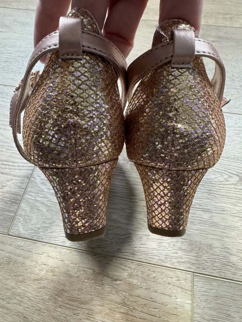 Michael Kors Kids Thessaly Kris Rose Gold Glitter Block Heel Shoes Sz 4